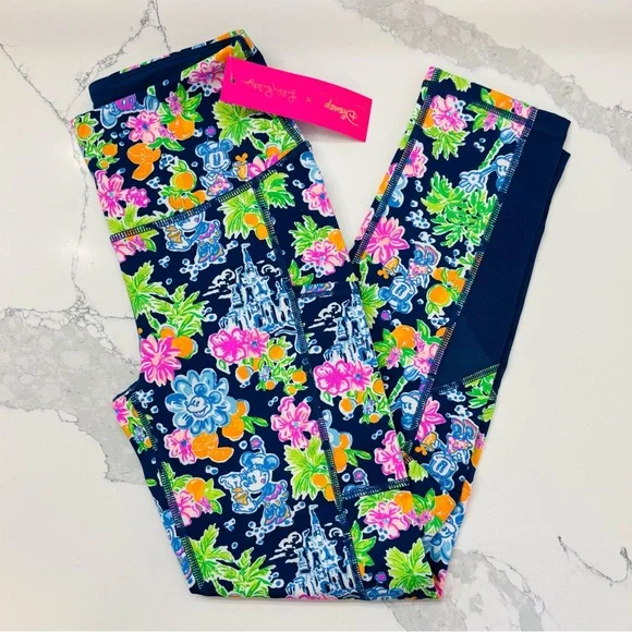 XS Disney X Lilly Pulitzer Weekender High Rise Midi Leggings, Lilly Loves Disney - Picture 3 of 9